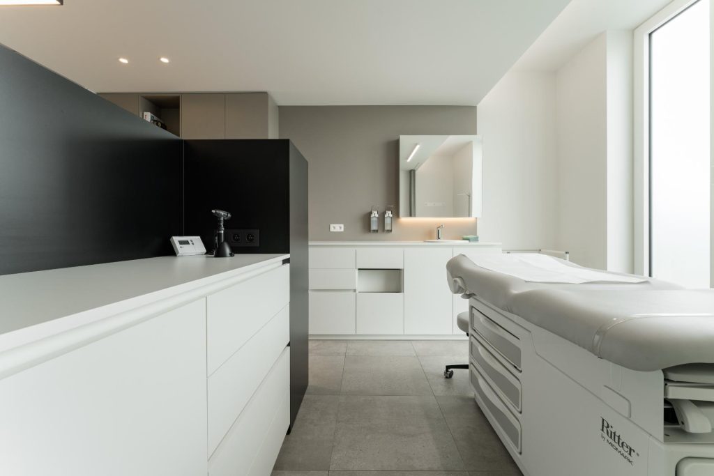 Interieur dokterspraktijk lommel kempische interieurbouw8